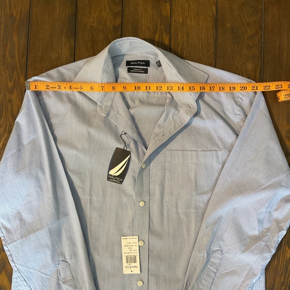 🆕 Nautica Classic Fit White and Blue Tattersall Button Down Dress Shirt - Picture 11 of 12